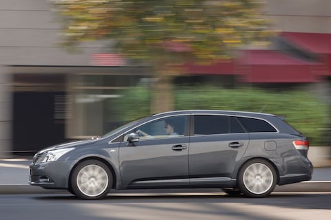 Toyota Avensis in de aanbieding