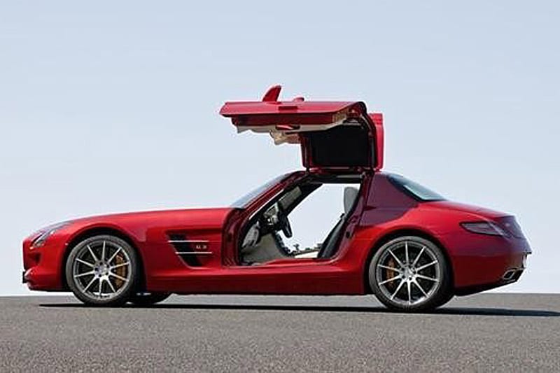 Mercedes-Benz SLS AMG