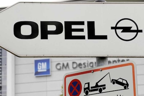 Opel toch naar Magna/Sberbank
