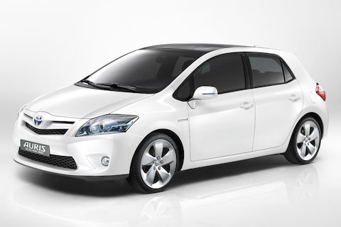 Toyota Full Hybrid Auris komt al in maart