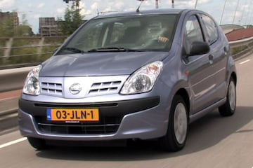 Nissan Pixo