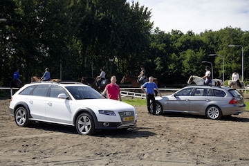 Audi A4 allroad 3.0 TDI quattro/ BMW 330d xDrive T