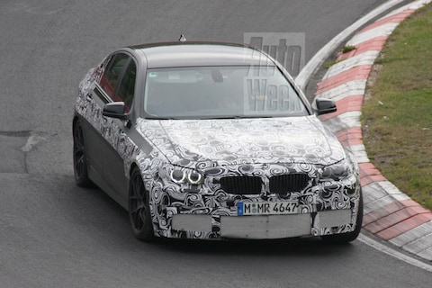 Nieuwe BMW M5 doet sjaal af
