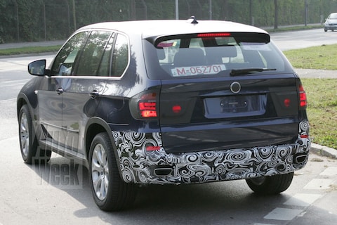 BMW X5 in de pas met 5 GT