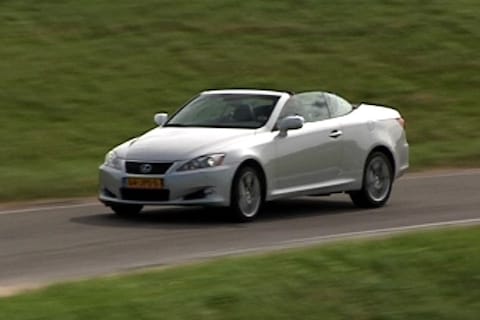 Test: Lexus IS 250C (2009)