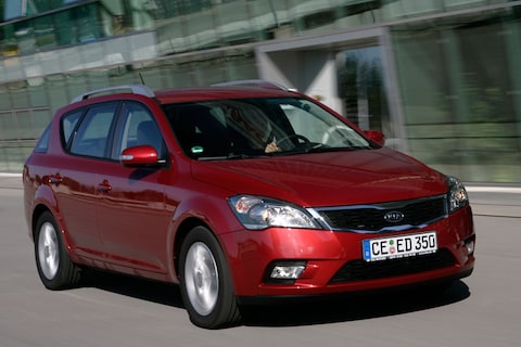 Kia Ceed Sporty Wagon 1.6 CVVT X-tra