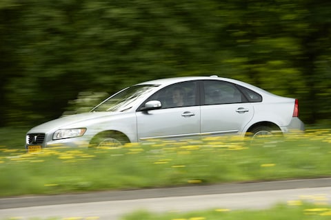 Volvo S40 2.0 Edition I (2009)