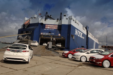 Europese Civic Type-R op de boot naar Japan