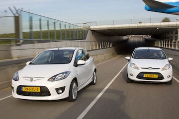 Mazda 2 1.5 GT-M - Ford Fiesta 1.6 Titanium