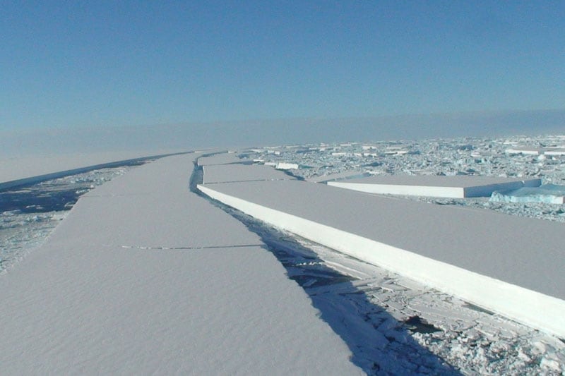 Afbrekende ijsschotsen op Antarctica | Foto: ANP/A