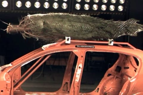 Botsproef met kerstboom