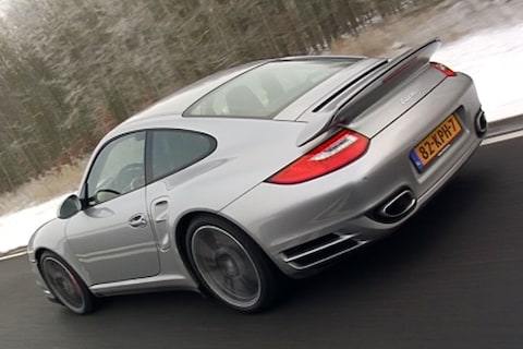 Test: Porsche 911 Turbo (2010)