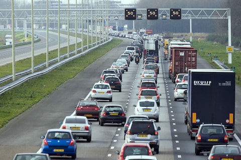 Verkeersdrukte Nederland mogelijk jaren onder niveau 2019