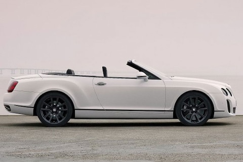 Bentley op bio-ethanol kost dik drie ton