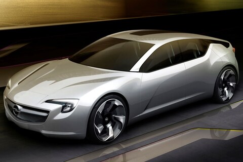 Opel Flextreme GT/E blikt terug én in de toekomst