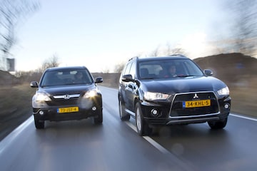 Honda CR-V vs Mitsubishi Outlander
