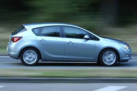 Opel Astra 1.7 CDTI Edition (2010)