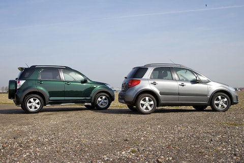 Test: Daihatsu Terios 1.5 - Suzuki SX4 1.6 Exclusive