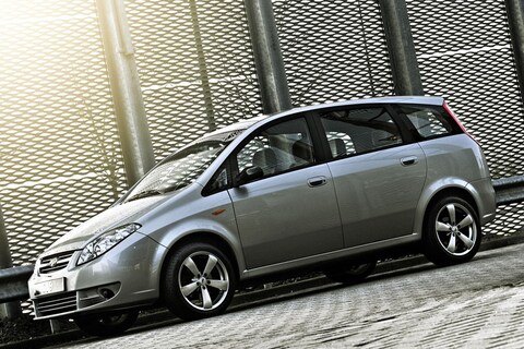 Meer details Landwind CV9