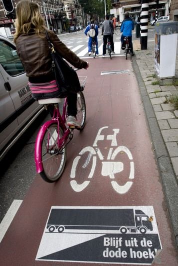 Dode hoek-waarschuwing op het fietspad | Foto: ANP