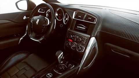 Citroën DS High Rider vanbinnen