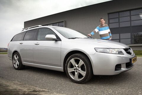 Klokje Rond: Honda Accord 2.2 CTDi