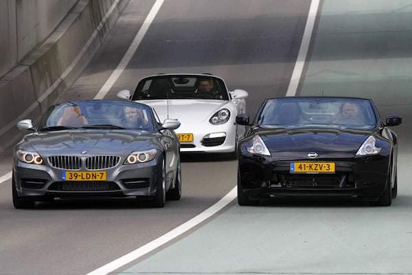 BMW Z4 sDrive35is-Nissan 370Z Roadster-Porsche Box