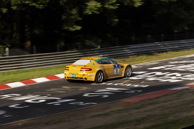 Aston Martin GT4 op de Nordschleife