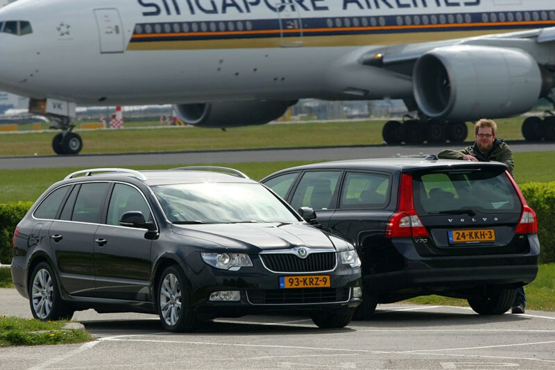 Skoda Superb Combi 1.8 TSI-Volvo V70 2.0