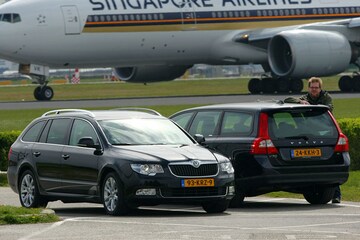 Skoda Superb Combi 1.8 TSI-Volvo V70 2.0