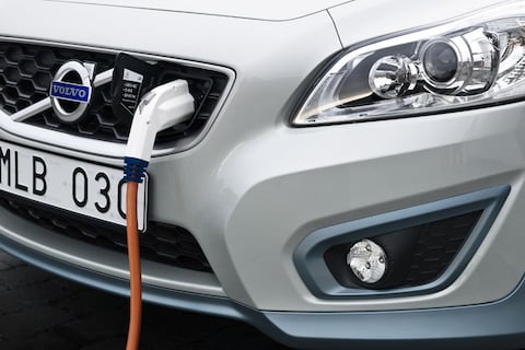 Volvo wil EV draadloos opladen 