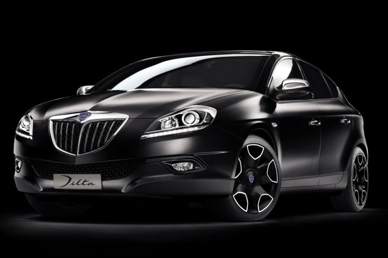 Lancia Delta Hard Black
