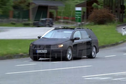 Volkswagen Passat spyvideo