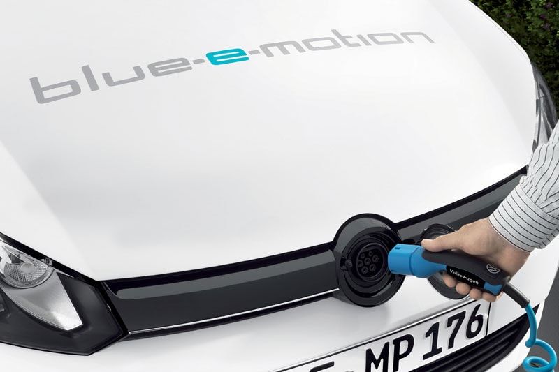 Volkswagen Golf Blue e-Motion