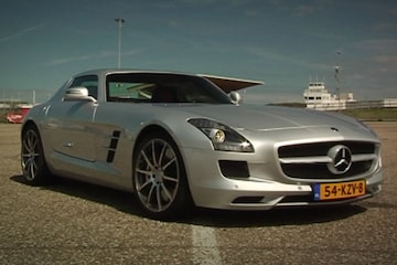 Mercedes-Benz SLS AMG
