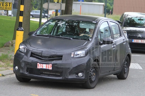 Kijk, daar is de nieuwe Toyota Yaris!