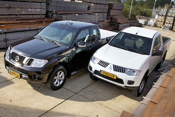 Mitsubishi L200-Nissan Navarra