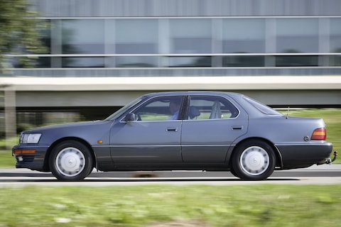 Klokje Rond: Lexus LS 400 (1990)