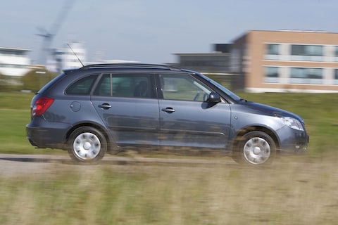 Skoda Fabia Combi 1.4 16V Comfort (2010)