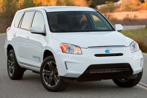 Elektrische RAV4 is eerste kindje Tesla en Toyota