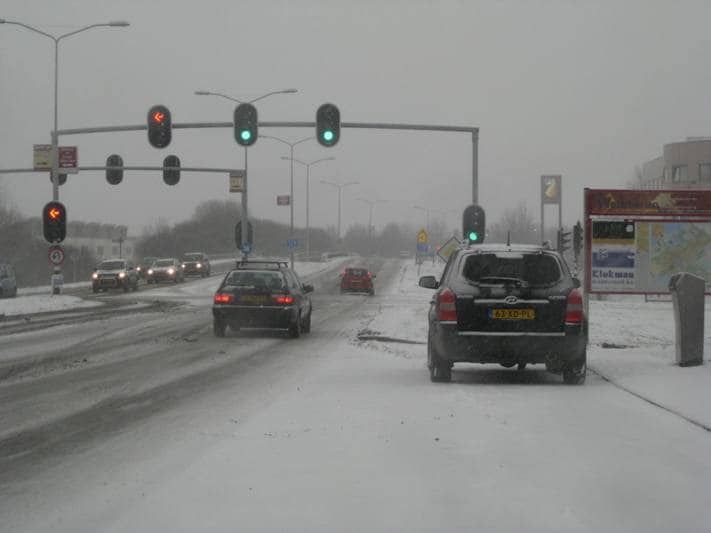 Flitser in de sneeuw