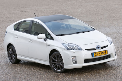 Toyota Prius beetje opgepompt