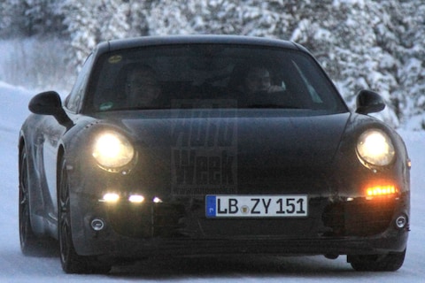 Sneeuwpret met nieuwe Porsche 911