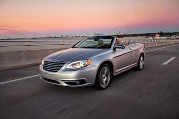 Chrysler 200 convertible