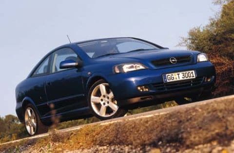 Opel Astra Coupé Turbo