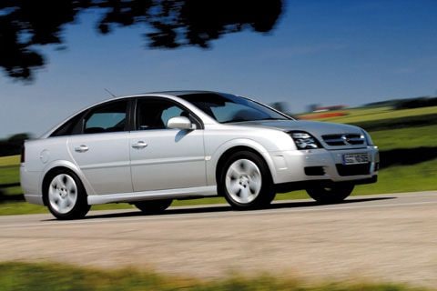 Opel Vectra GTS 3.2 V6 (2002) - Test