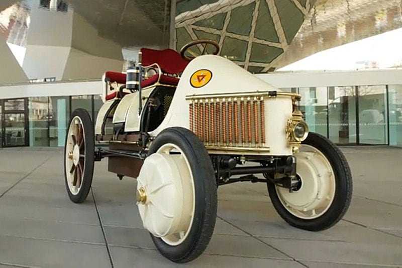 Porsche Semper Vivus