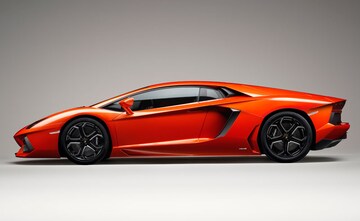 Lamborghini Aventador LP 700-4