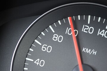 Snelheidsmeter op 100 km/h - ANP
