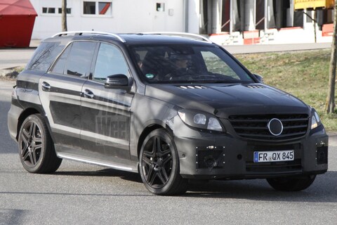 Nieuwe Mercedes ML 63 AMG toont spieren